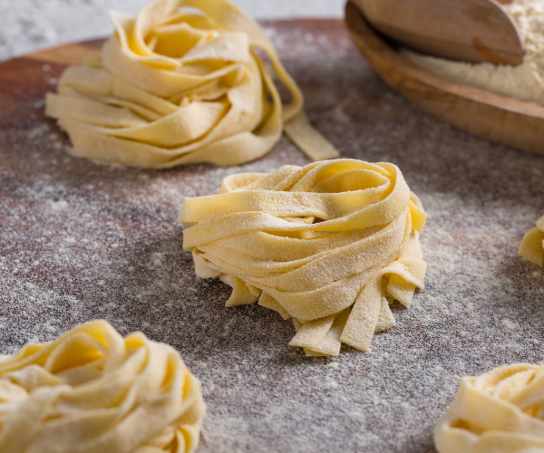 Tagliatelle sem ovos