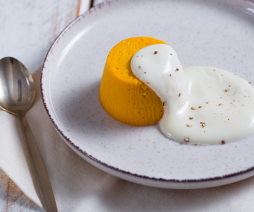 Pudim de abóbora com fonduta de gorgonzola