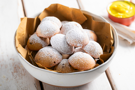 Castagnole veganas assadas