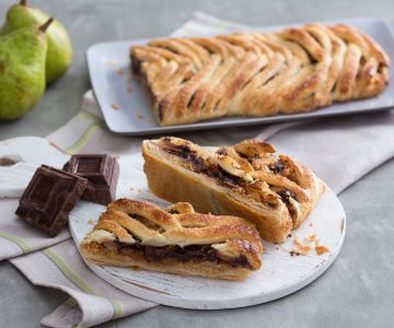 Strudel de peras e chocolate