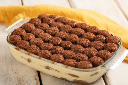 Tiramisù com amaretti