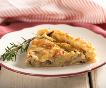 Torta salgada de radicchio e batatas