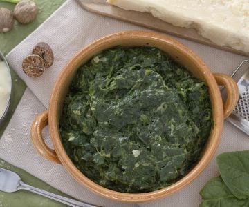 Espinafre rico com molho branco