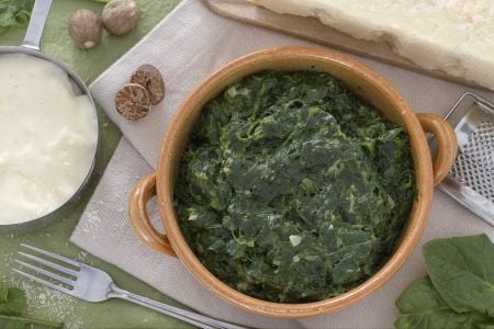 Espinafre rico com molho branco