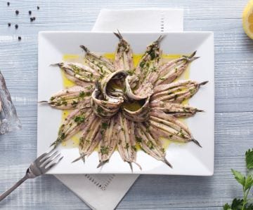 Anchovas marinadas