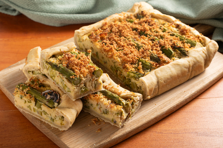 Torta salgada vegana de primavera