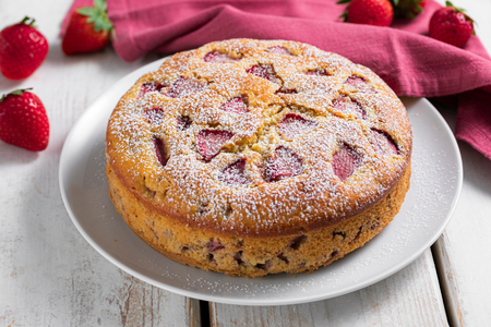 Bolo de morango em 5 minutos