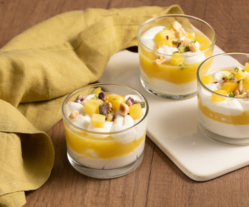 Mousse de ricota e abacaxi