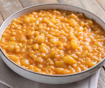 Macarrão com batatas e provola