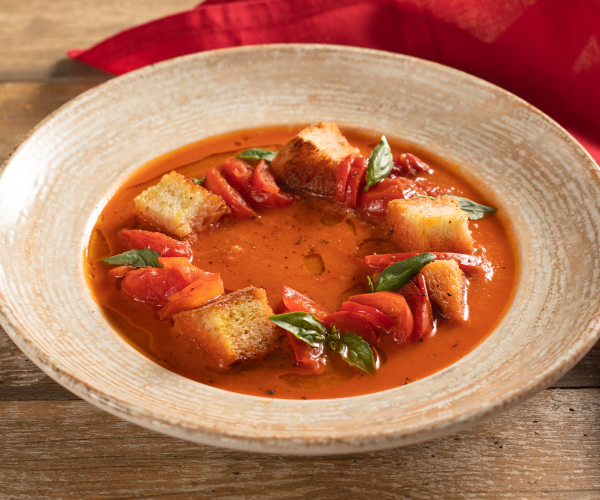 Gazpacho com molho de tomate