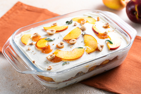 Tiramisu de pêssego sem ovos