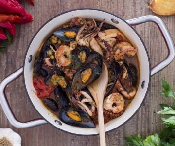 Sopa de mexilhões à napolitana