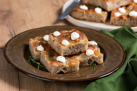 Focaccia de uvas com creme de Parmesão