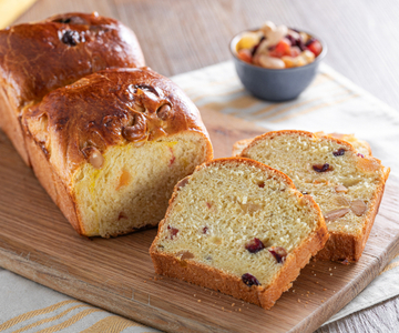 Pan brioche com frutas secas