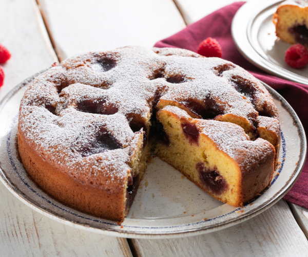 Bolo de 5 minutos com geleia