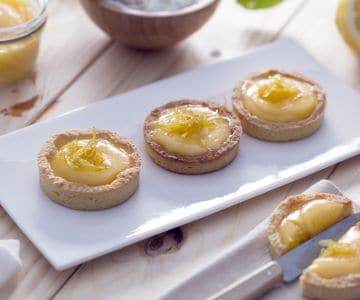 Tortinhas de lemon curd