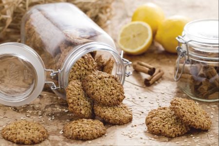 Biscoitos de aveia em flocos