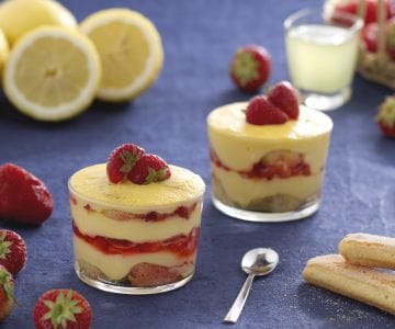 Tiramisù de morangos com creme de limoncello