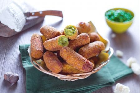 Croquetes de ervilha e ricota