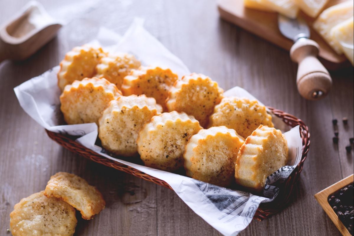 Biscoitos com parmesão e pecorino