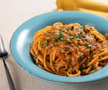 Linguine ao ragu de tamboril