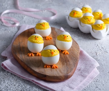 Ovos recheados de Páscoa