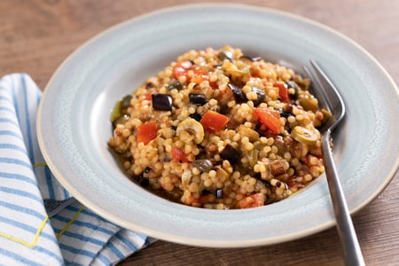 Fregola com berinjela