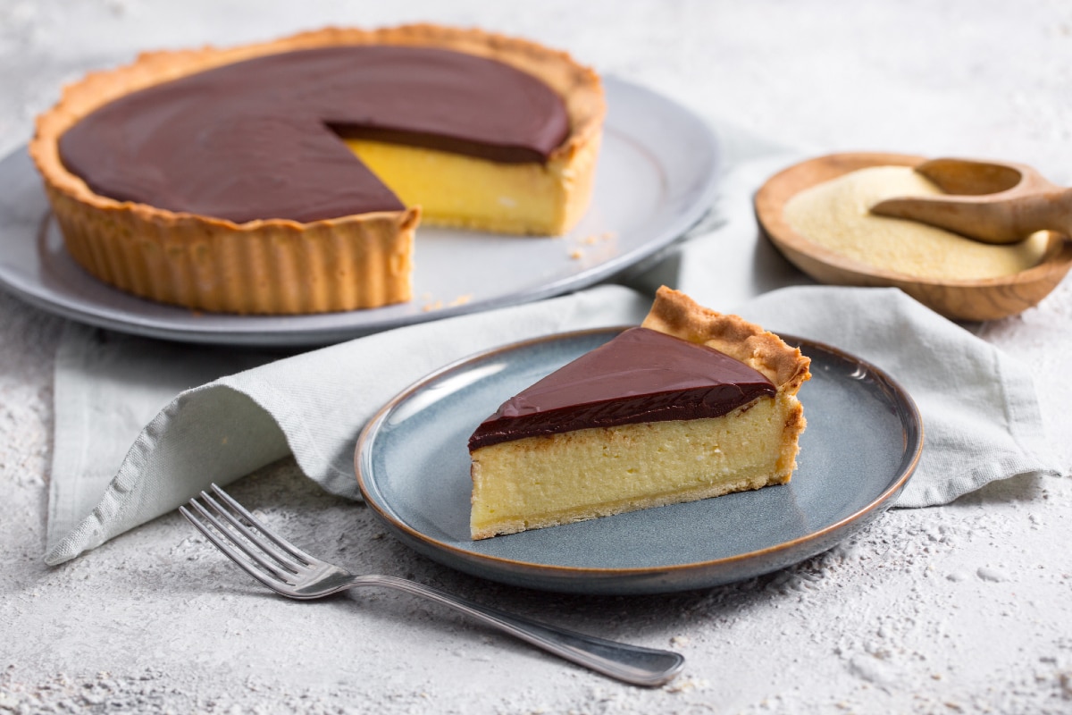 Torta de sêmola com chocolate