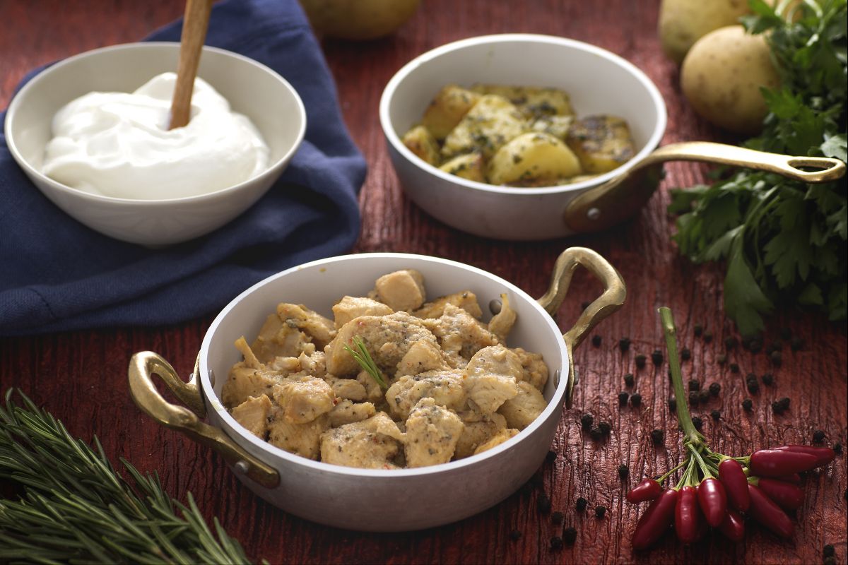 Ensopado de frango com iogurte