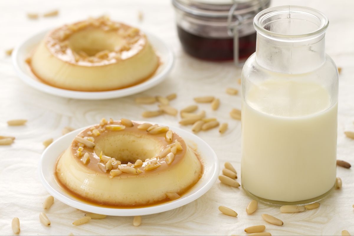 Creme caramel com pinoli