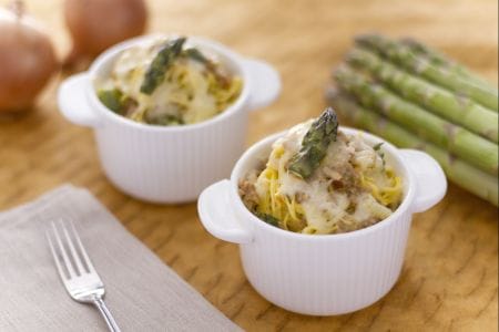 Timballi de tagliolini ao ragu branco