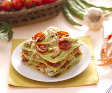 Lasanha com lagostins, tomatinhos e pesto de favas