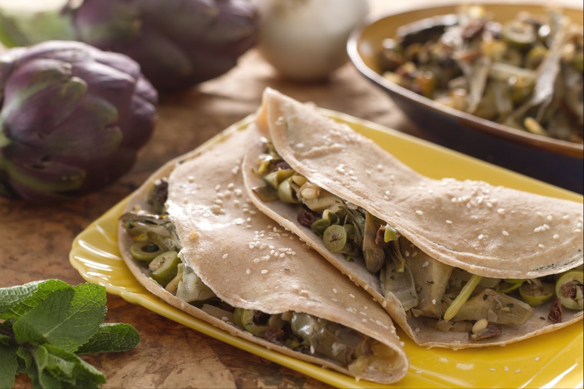 Crepe de espelta com caponata