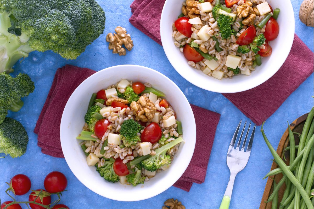 Salada de espelta com legumes