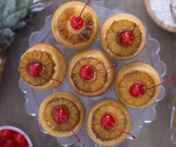 Cupcake invertido de abacaxi