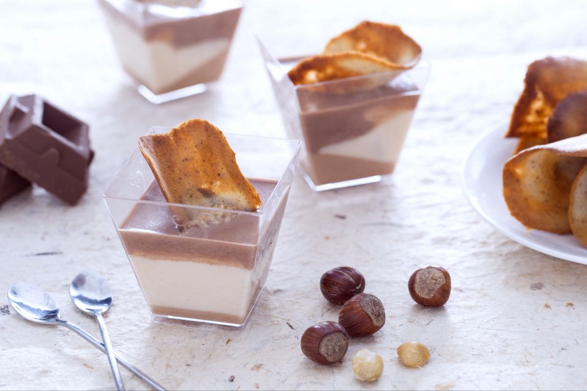 Copinho de gianduia e telha de avelã