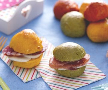 Pães coloridos