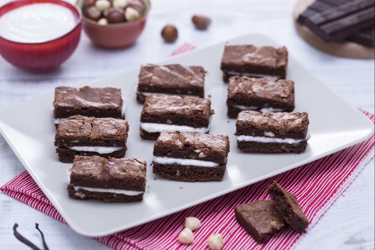 Sanduíche de brownie de chocolate