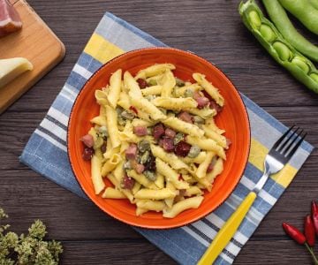 Garganelli favas e speck