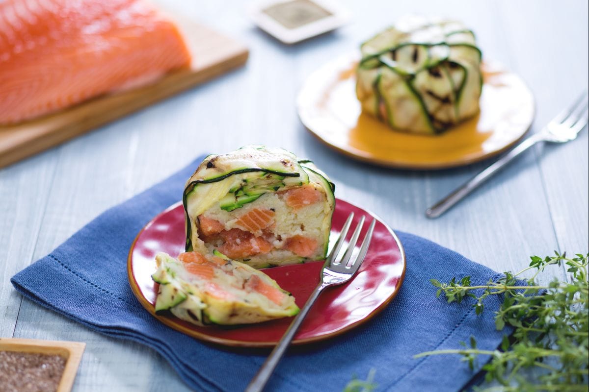 Timbale de salmão e abobrinha