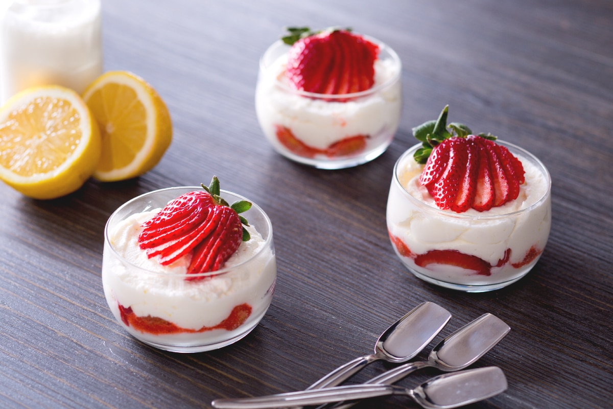Tiramisù de morango sem ovos