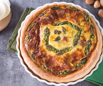 Torta salgada de aspargos