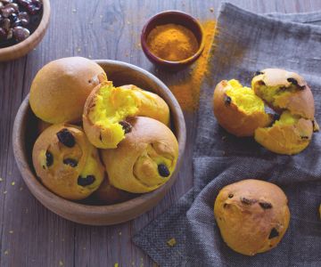 Pães de cúrcuma