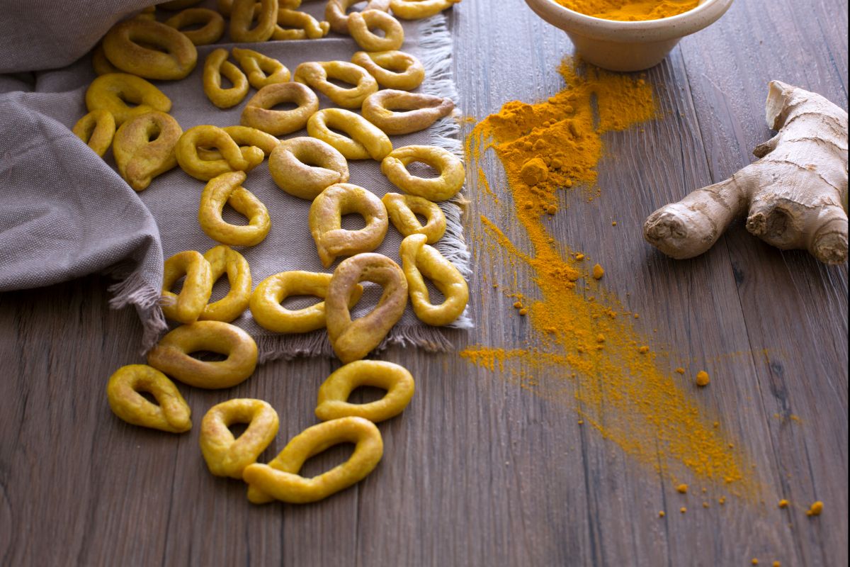 Taralli gengibre e cúrcuma