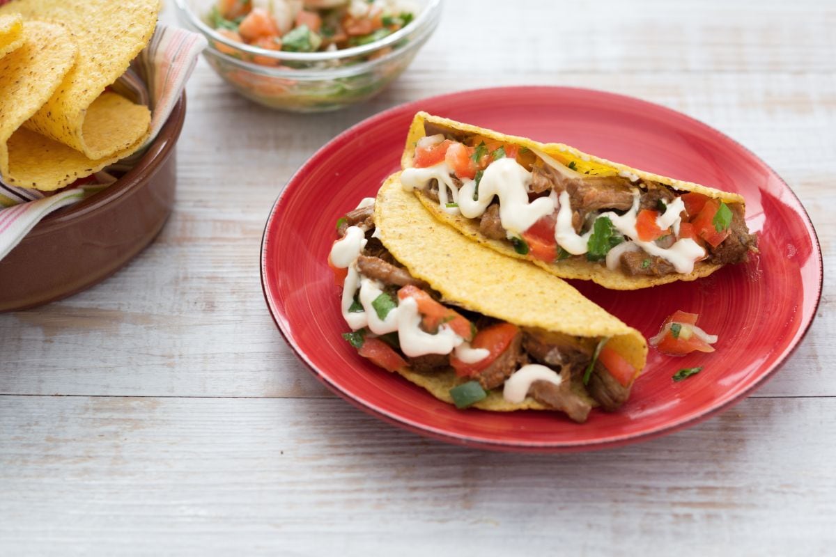 Tacos com carne