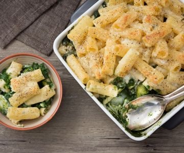 Massa gratinada com espinafre