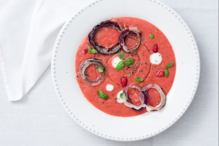 Gazpacho de frutas e vegetais de verão