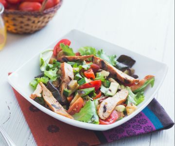 Salada de frango e abobrinha