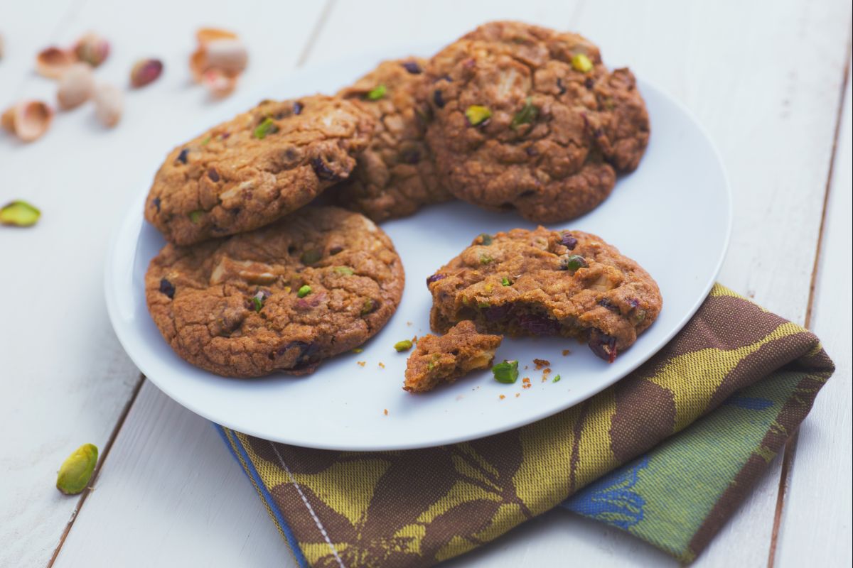 Cookies de mirtilo e pistache