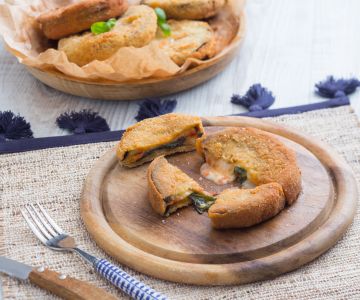 Bifes de berinjela à parmigiana